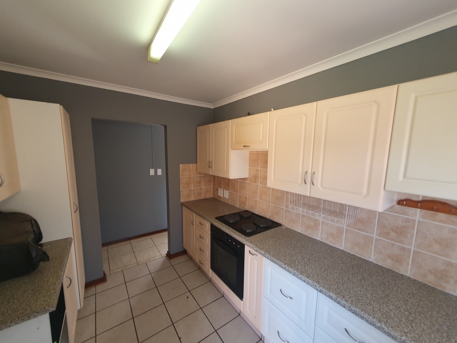 To Let 3 Bedroom Property for Rent in Dorandia Gauteng