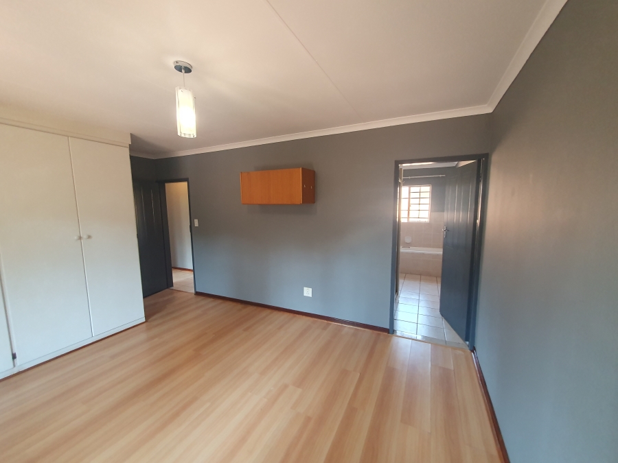 To Let 3 Bedroom Property for Rent in Dorandia Gauteng