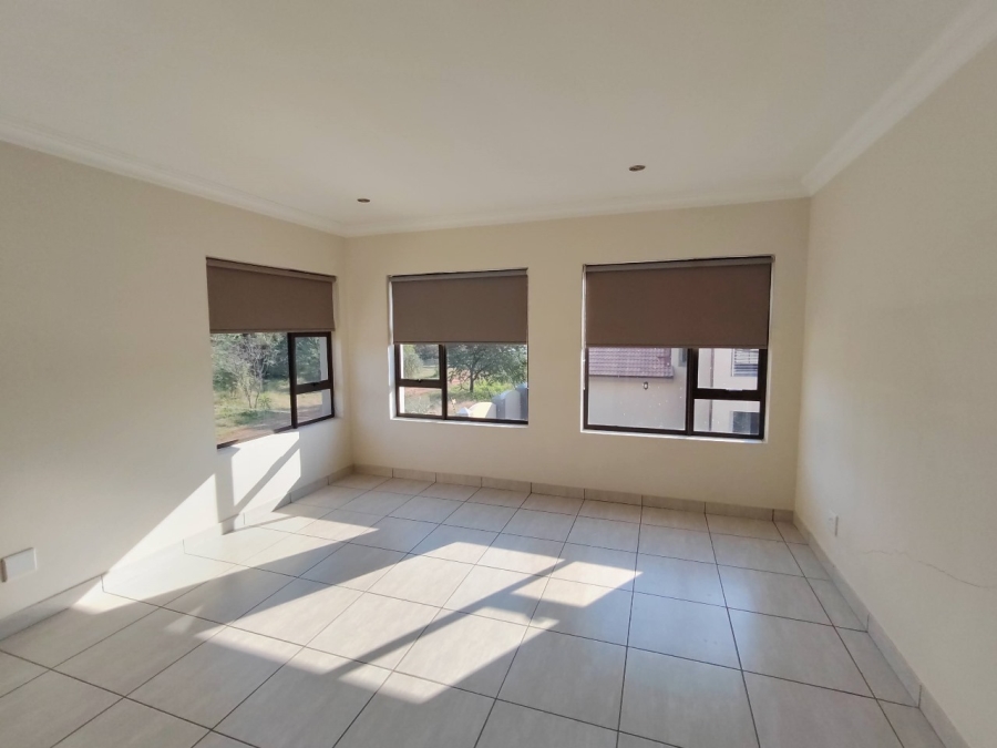 To Let 5 Bedroom Property for Rent in Montana Gauteng