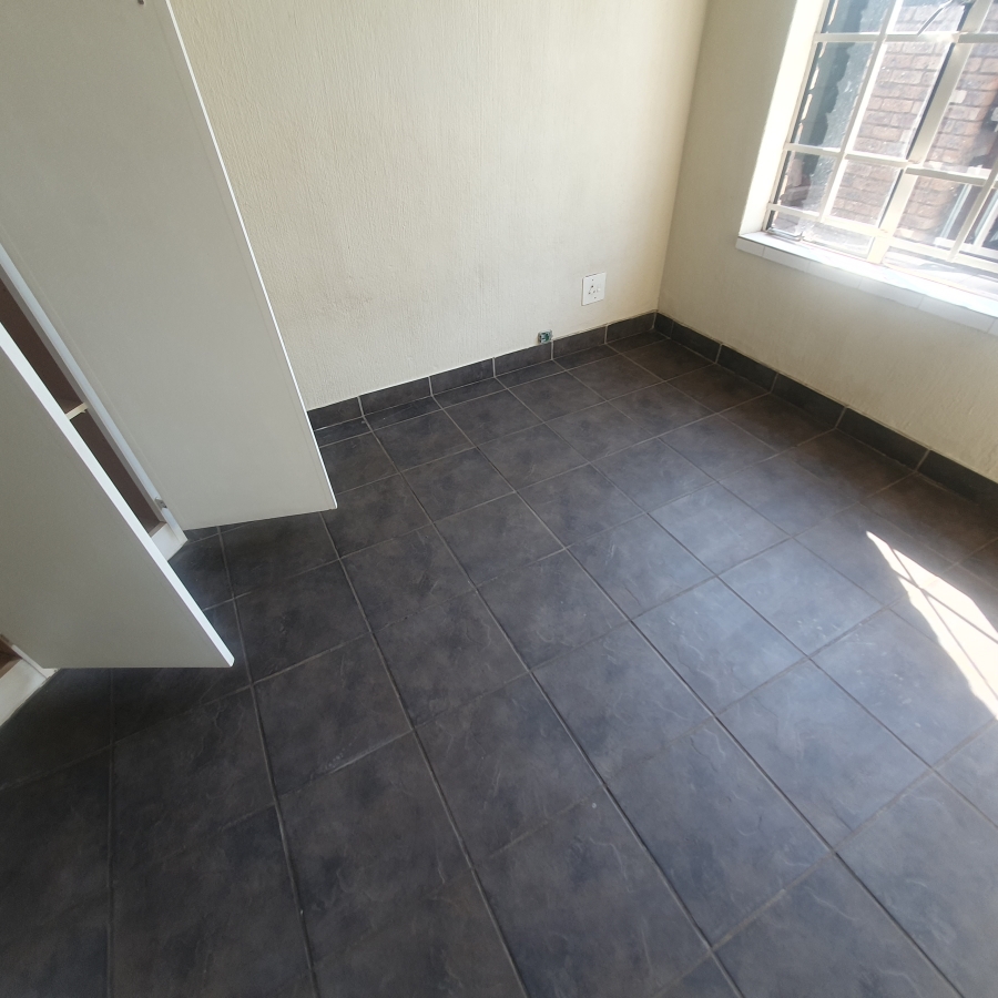 To Let 3 Bedroom Property for Rent in Montana Park Gauteng