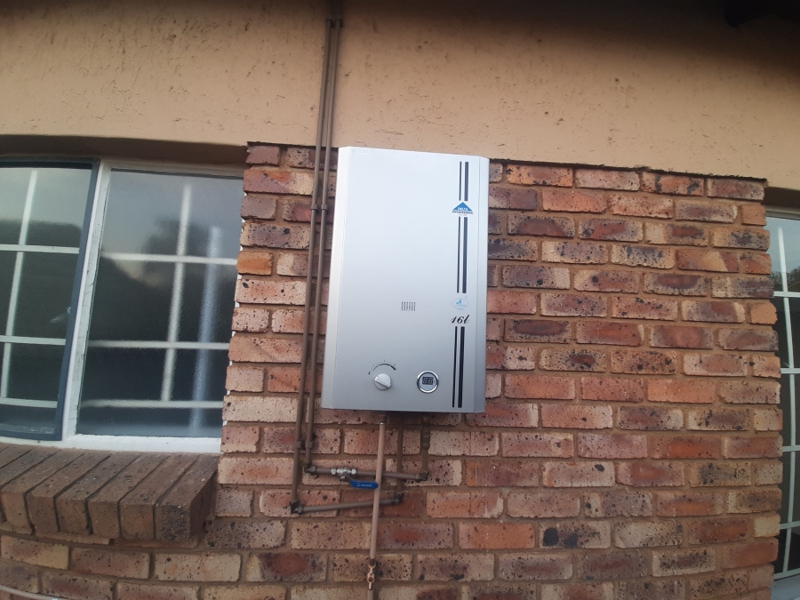 To Let 3 Bedroom Property for Rent in Montana Park Gauteng