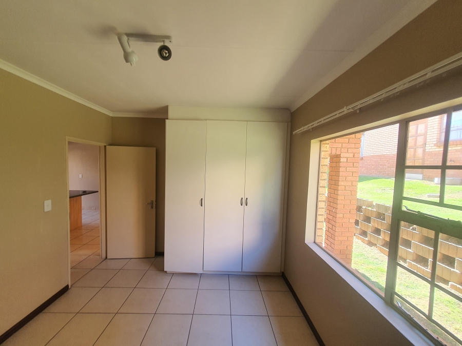 To Let 2 Bedroom Property for Rent in Albemarle Gauteng