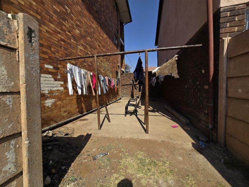 2 Bedroom Property for Sale in Germiston South Gauteng