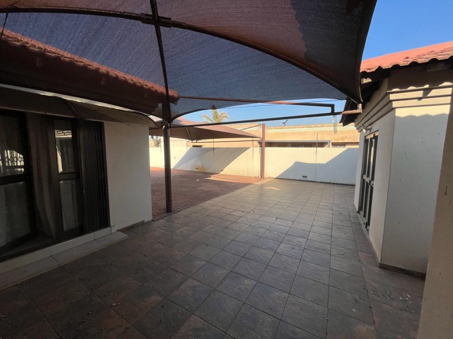 4 Bedroom Property for Sale in Minnebron Gauteng