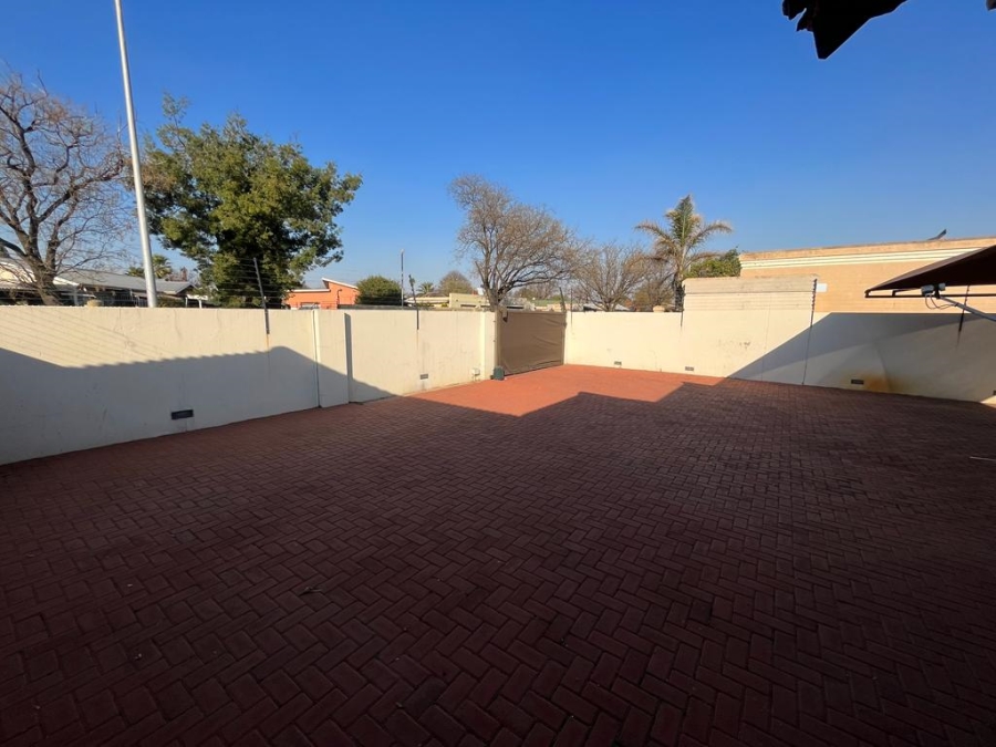 4 Bedroom Property for Sale in Minnebron Gauteng