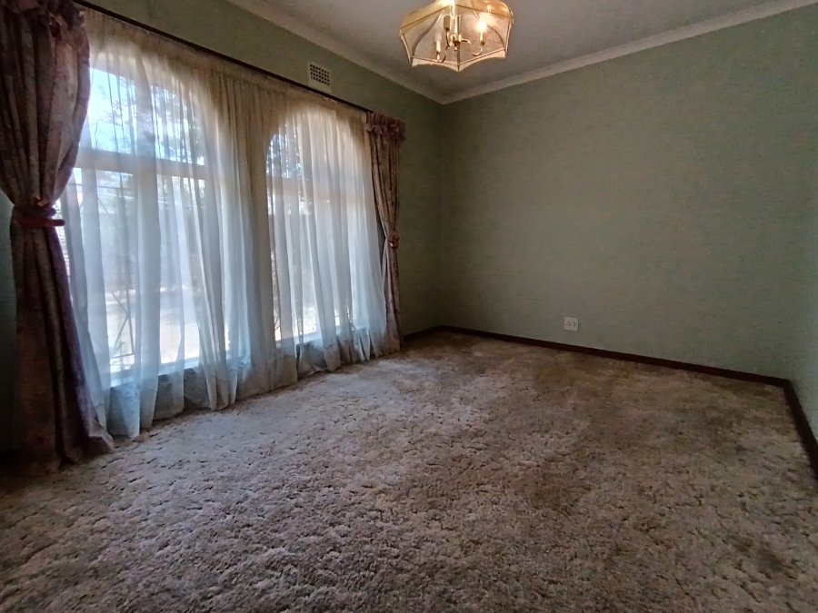 4 Bedroom Property for Sale in Edleen Gauteng