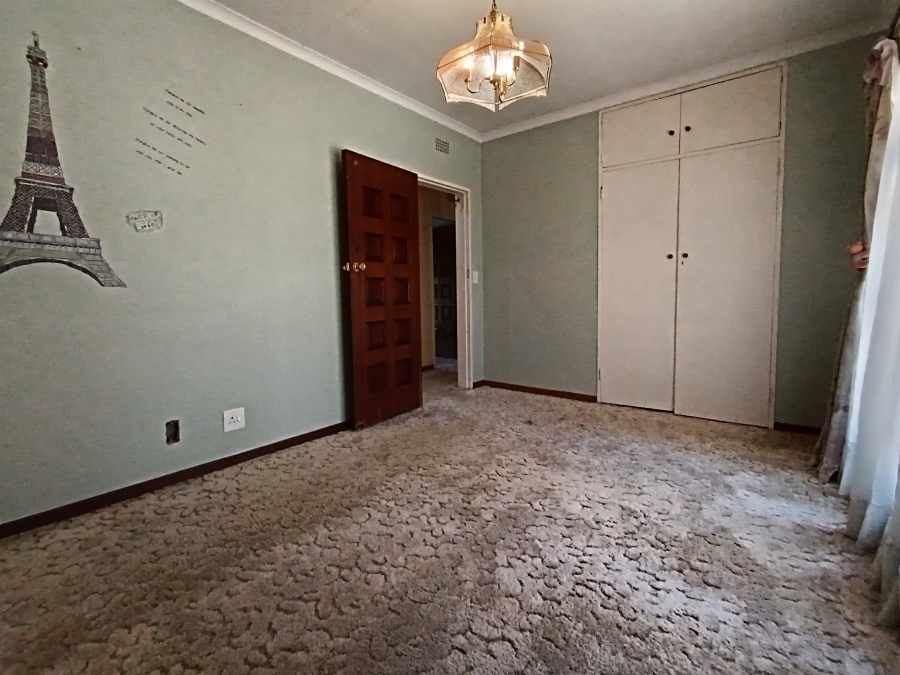 4 Bedroom Property for Sale in Edleen Gauteng