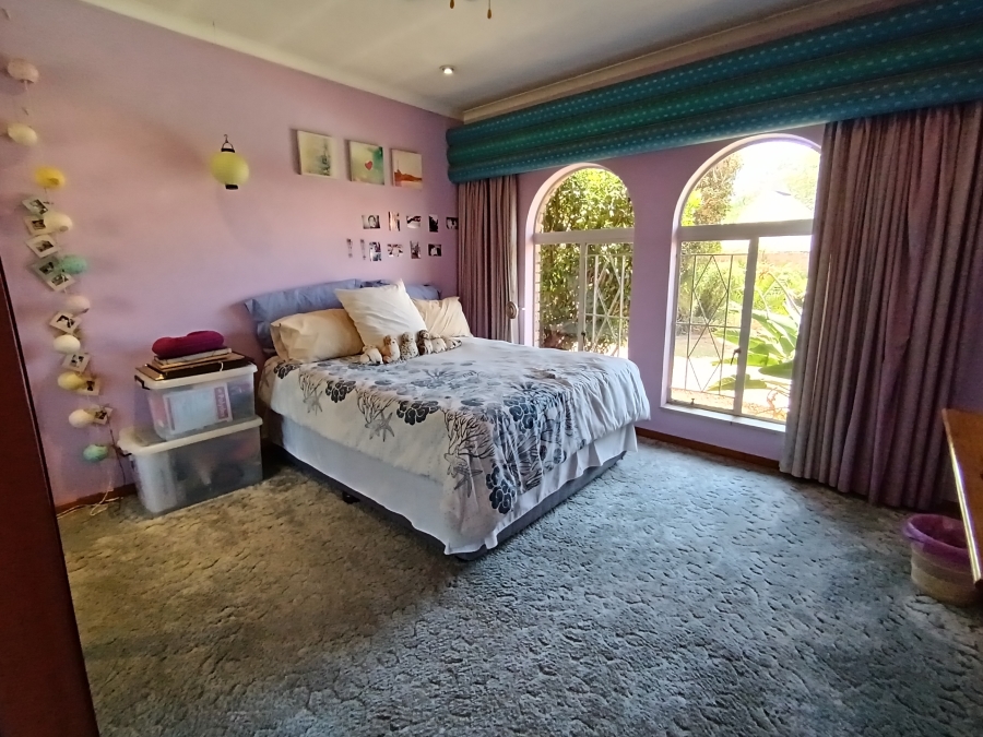 4 Bedroom Property for Sale in Edleen Gauteng