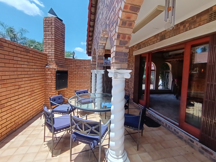 4 Bedroom Property for Sale in Edleen Gauteng