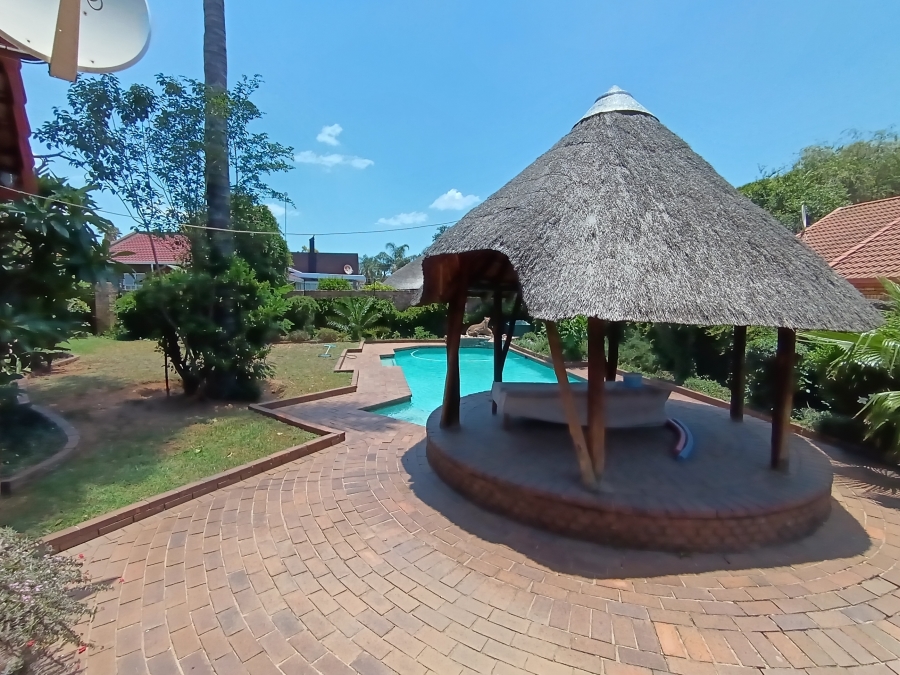 4 Bedroom Property for Sale in Edleen Gauteng