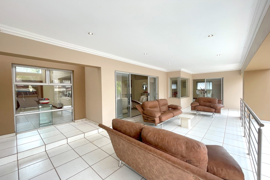 5 Bedroom Property for Sale in Savannah Hills Estate Gauteng