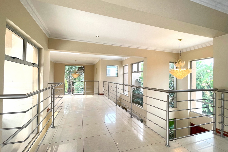 5 Bedroom Property for Sale in Savannah Hills Estate Gauteng