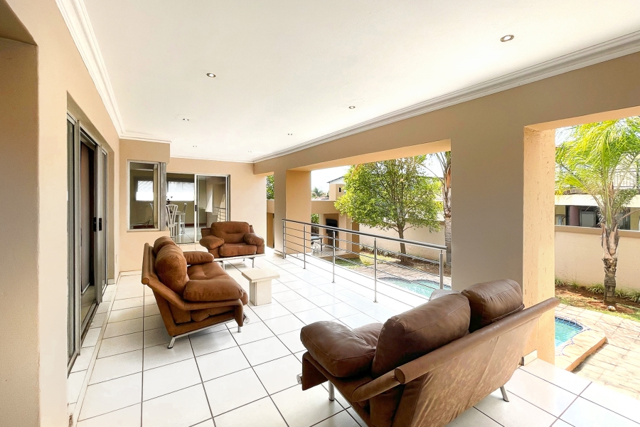 5 Bedroom Property for Sale in Savannah Hills Estate Gauteng