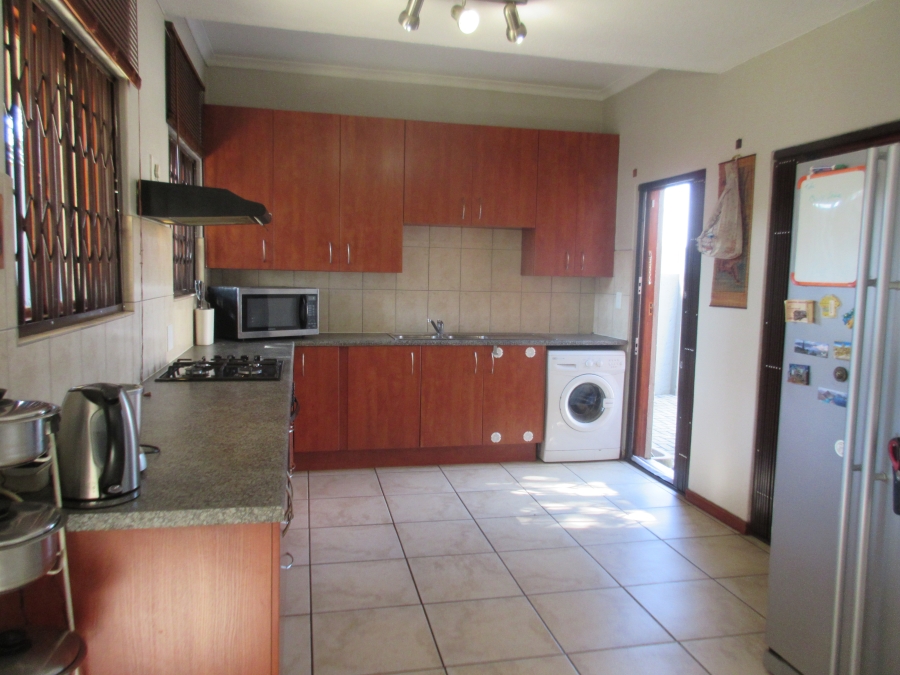 3 Bedroom Property for Sale in Country View Gauteng