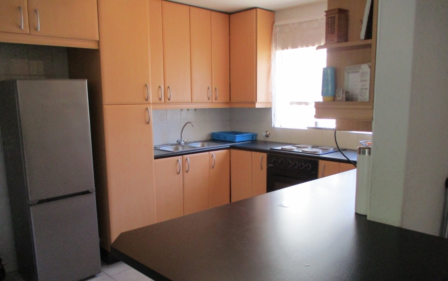 2 Bedroom Property for Sale in Constantia Kloof Gauteng