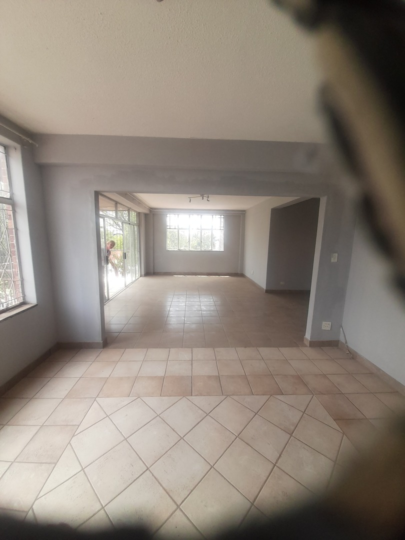 6 Bedroom Property for Sale in The Hill Gauteng