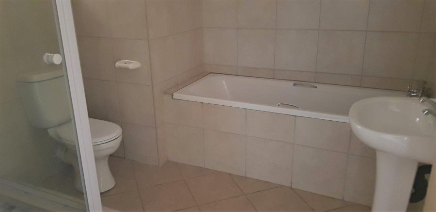 To Let 2 Bedroom Property for Rent in Olympus AH Gauteng