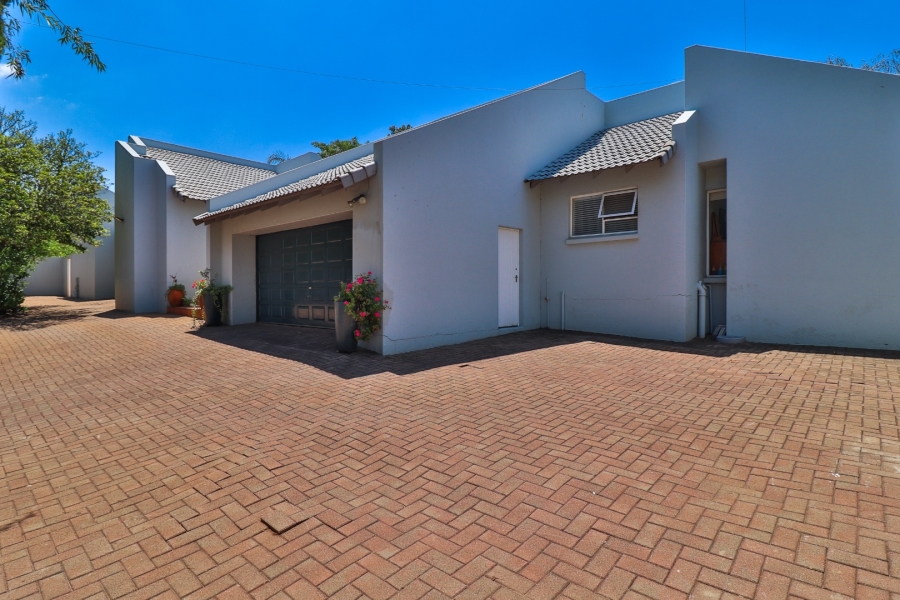 4 Bedroom Property for Sale in Observatory Gauteng