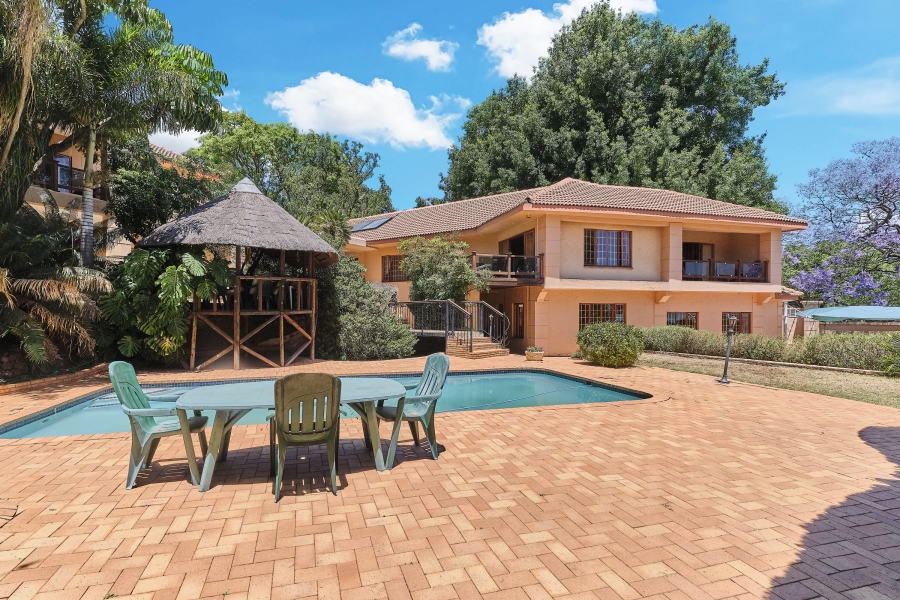 5 Bedroom Property for Sale in Northcliff Gauteng