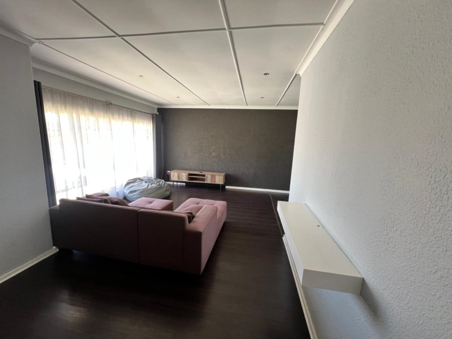 3 Bedroom Property for Sale in Elspark Gauteng