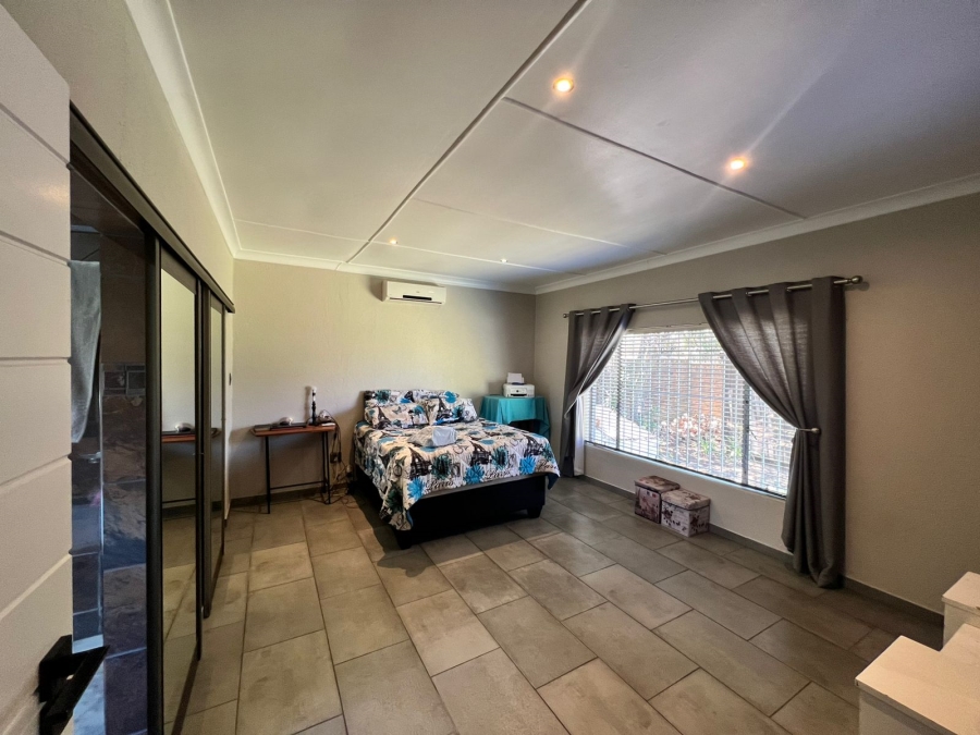 3 Bedroom Property for Sale in Elspark Gauteng