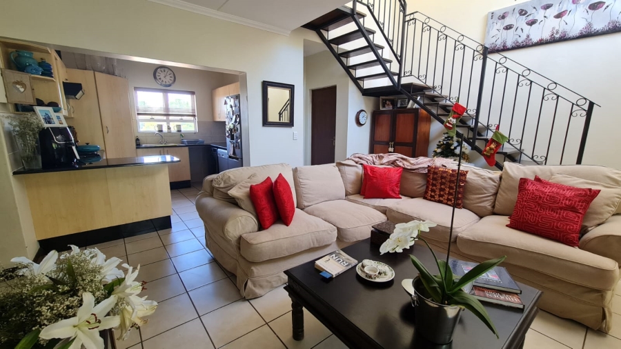 To Let 2 Bedroom Property for Rent in Lonehill Gauteng