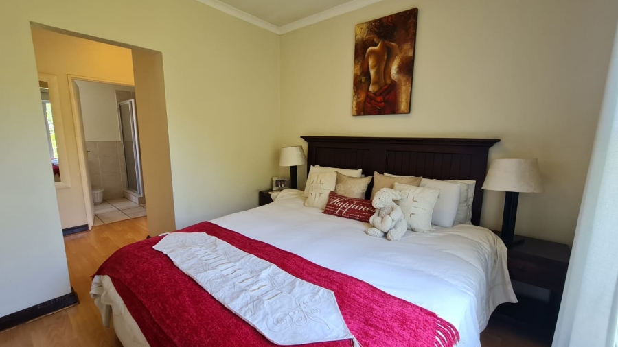 To Let 2 Bedroom Property for Rent in Lonehill Gauteng