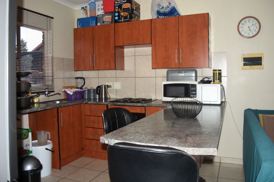 To Let 3 Bedroom Property for Rent in The Orchards Gauteng