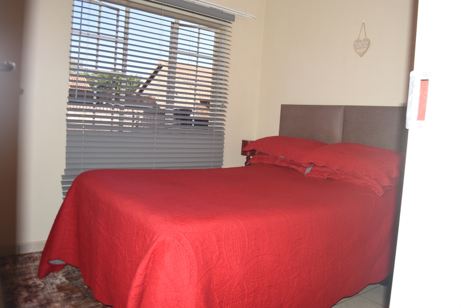 To Let 3 Bedroom Property for Rent in The Orchards Gauteng