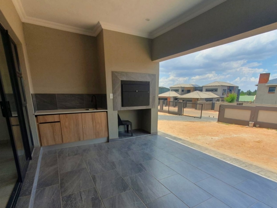 4 Bedroom Property for Sale in Montana Gauteng