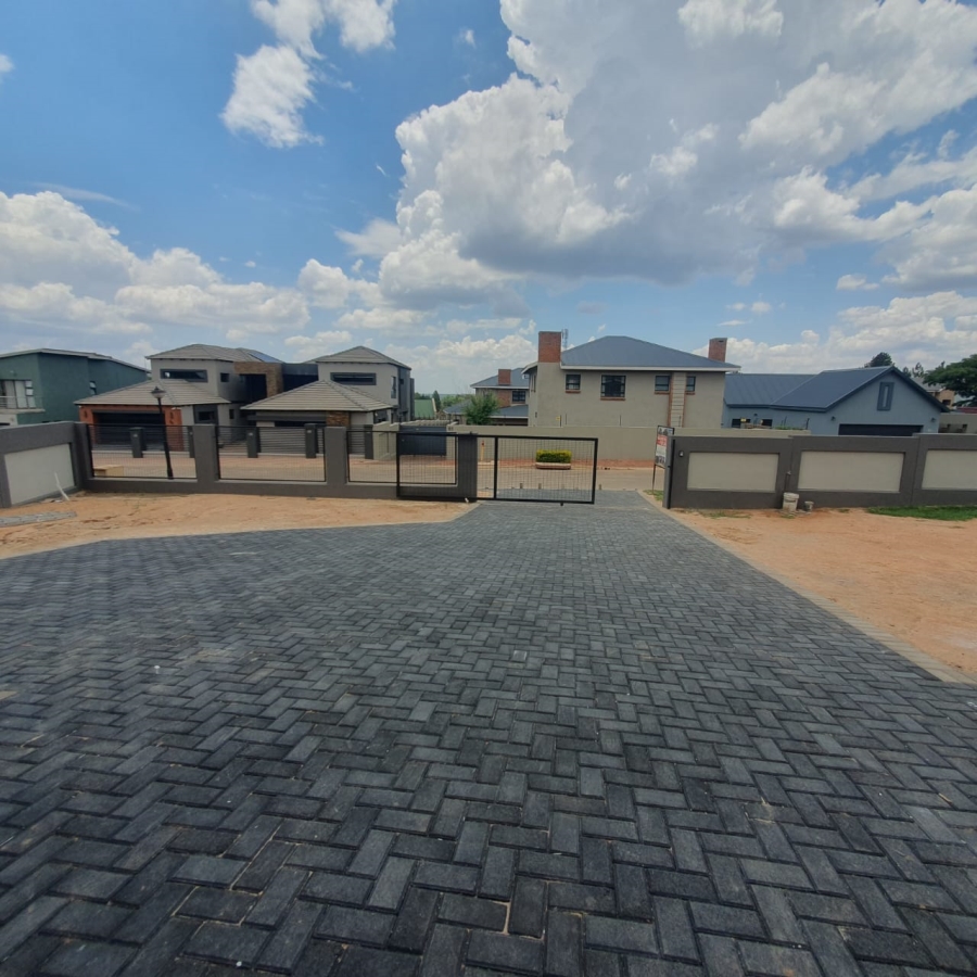 4 Bedroom Property for Sale in Montana Gauteng