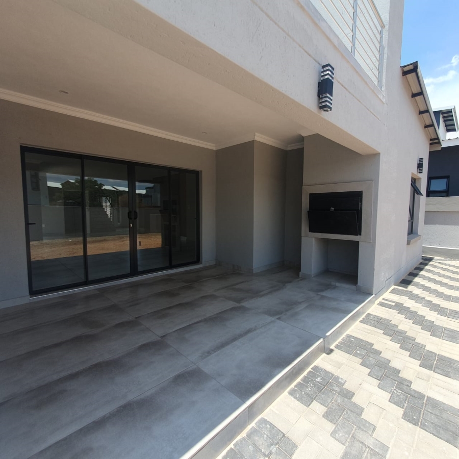 4 Bedroom Property for Sale in Montana Gauteng