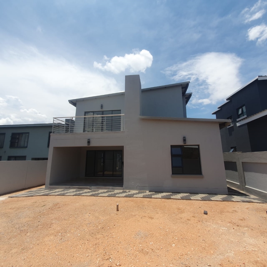 4 Bedroom Property for Sale in Montana Gauteng