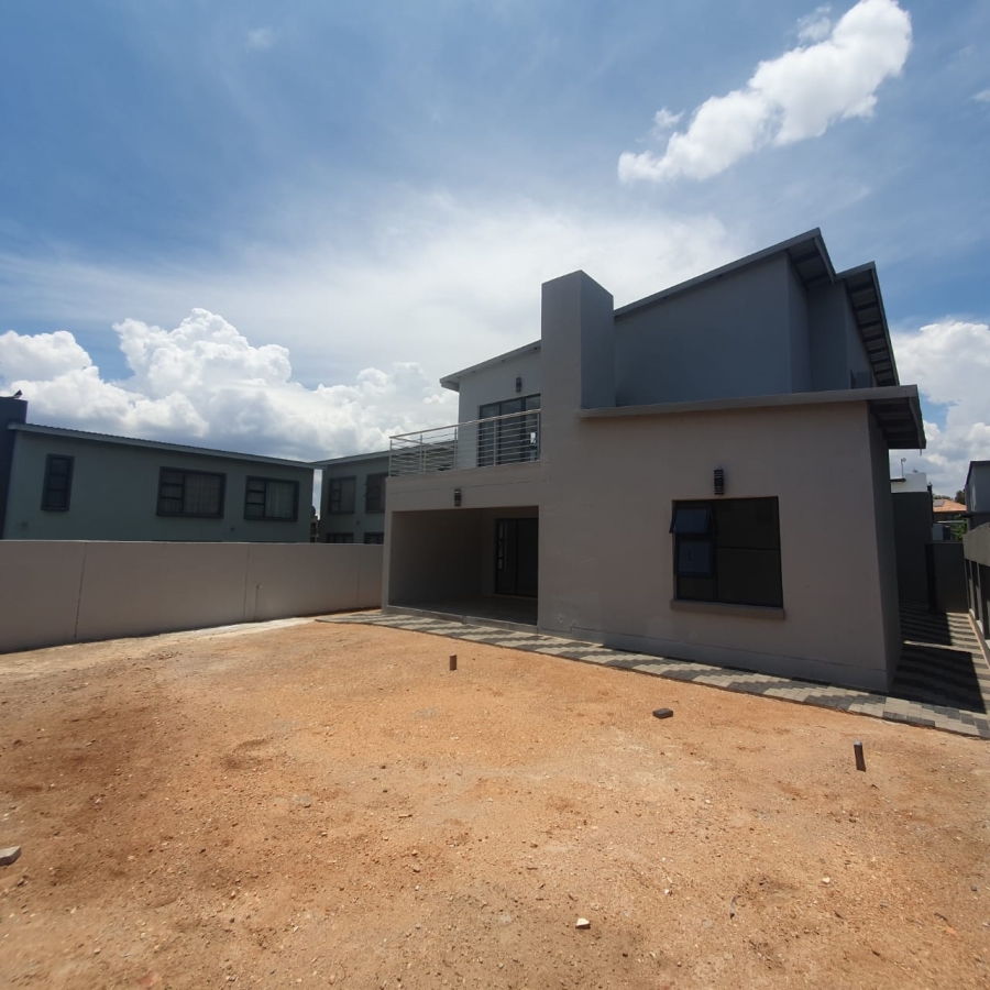 4 Bedroom Property for Sale in Montana Gauteng