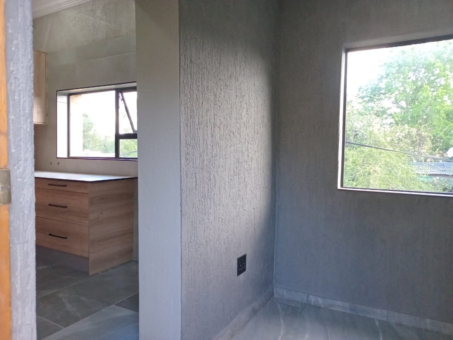 To Let 1 Bedroom Property for Rent in Peacehaven Gauteng