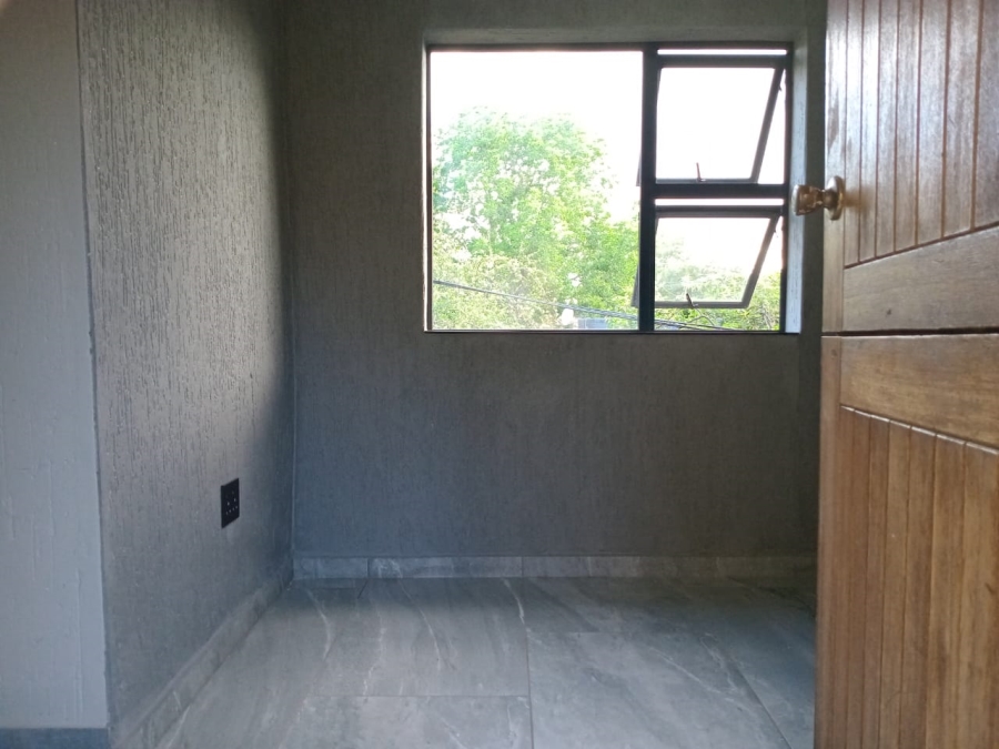 To Let 1 Bedroom Property for Rent in Peacehaven Gauteng