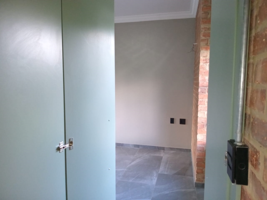 To Let 1 Bedroom Property for Rent in Peacehaven Gauteng