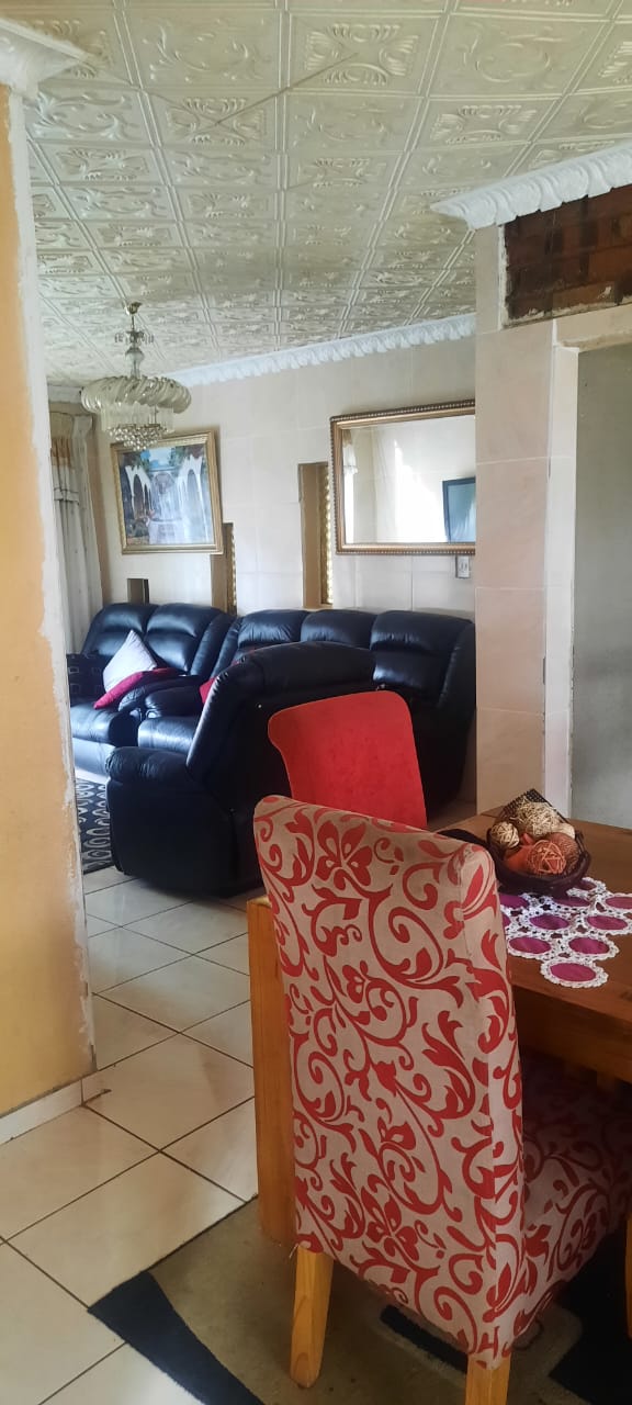 4 Bedroom Property for Sale in Crystal Park Gauteng