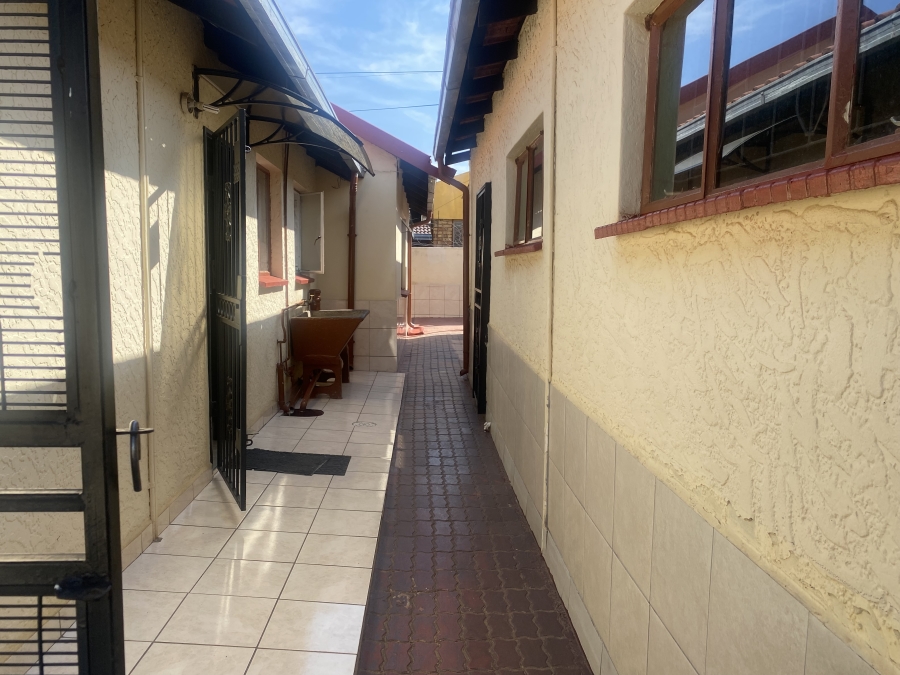 To Let 3 Bedroom Property for Rent in Mamelodi East Gauteng