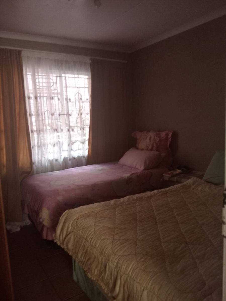 To Let 3 Bedroom Property for Rent in Mamelodi East Gauteng