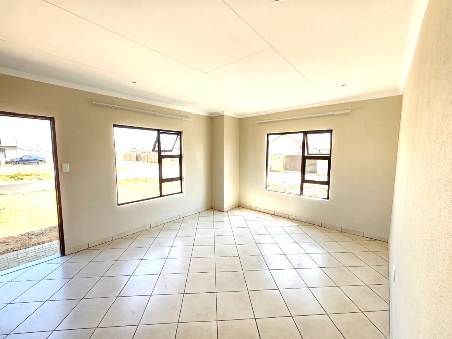 3 Bedroom Property for Sale in Windmill Park Gauteng