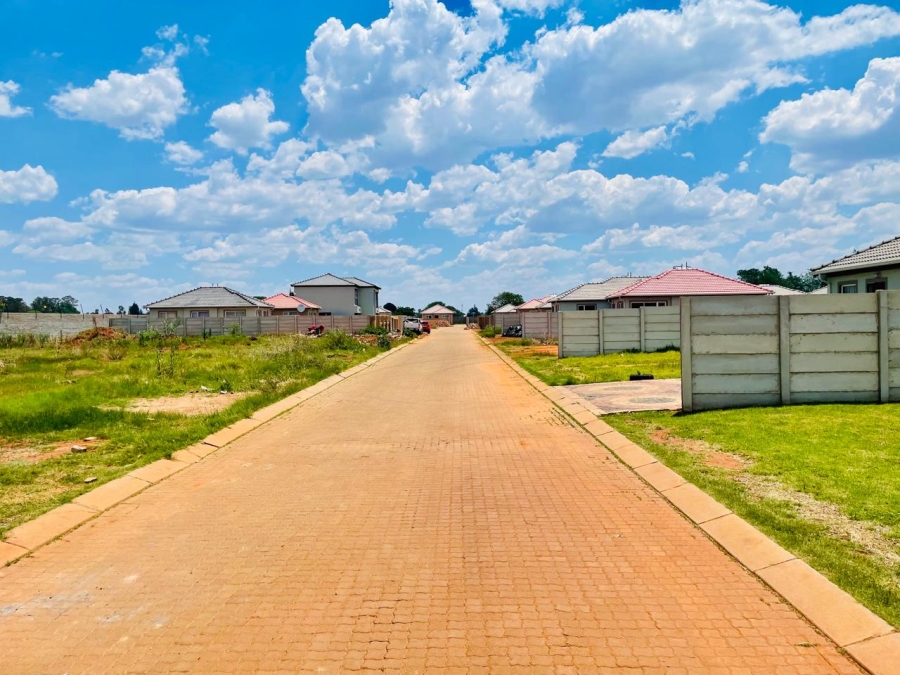 2 Bedroom Property for Sale in Tsakane Ext 12 Gauteng