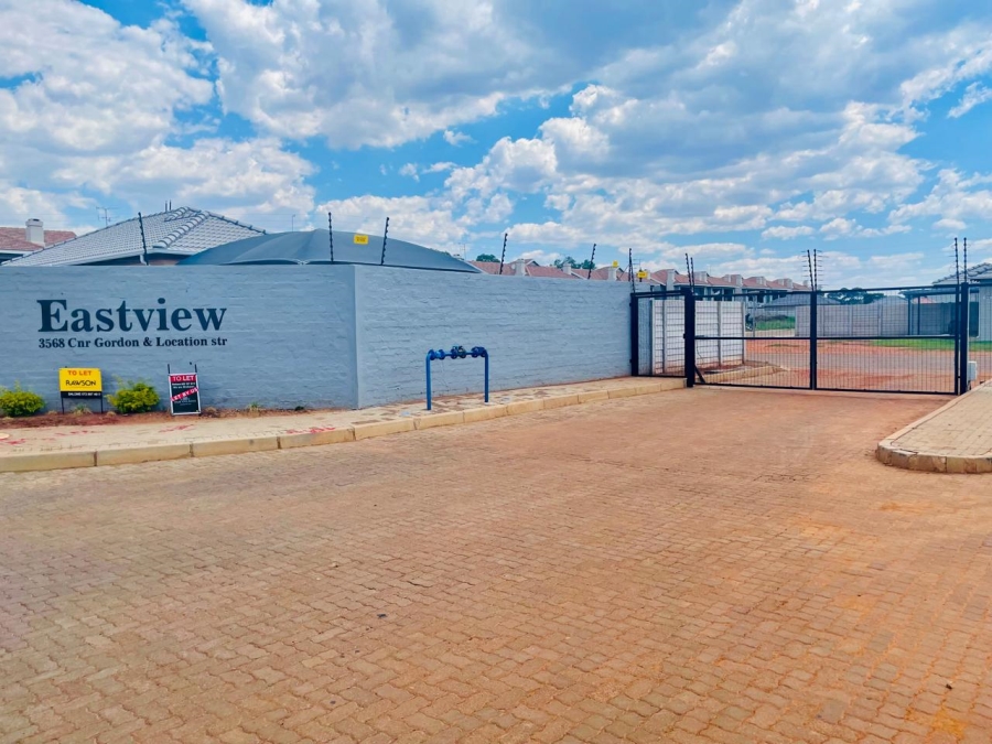 2 Bedroom Property for Sale in Tsakane Ext 12 Gauteng