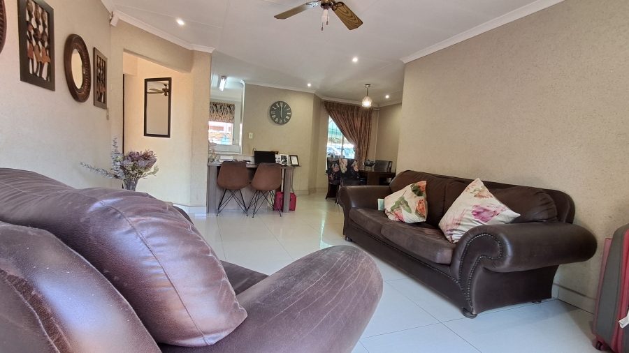 3 Bedroom Property for Sale in Doornpoort Gauteng