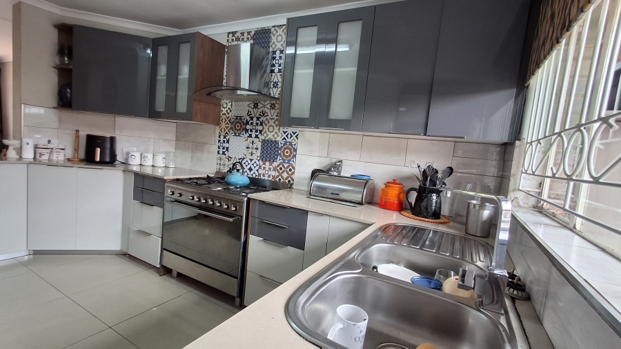 3 Bedroom Property for Sale in Doornpoort Gauteng