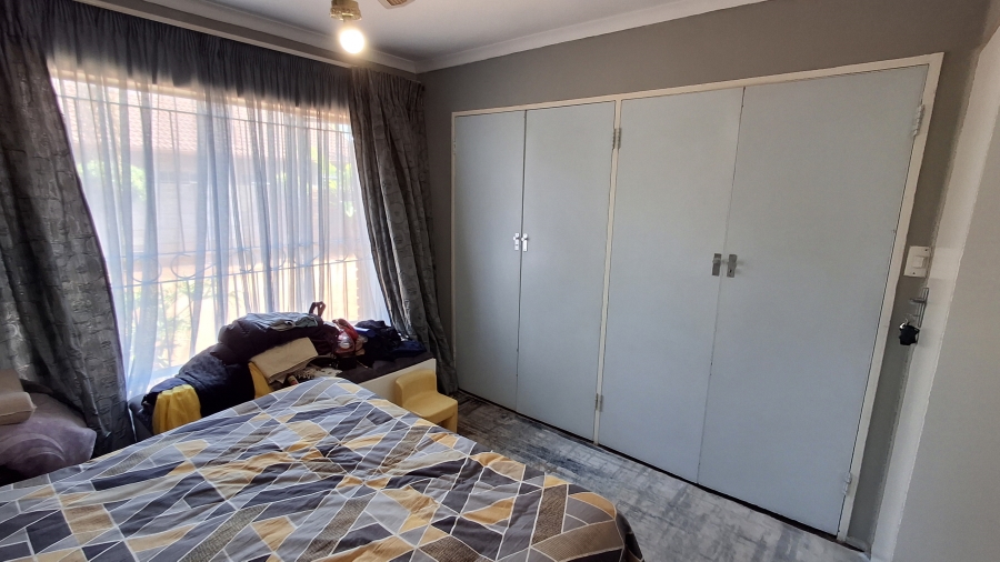 3 Bedroom Property for Sale in Doornpoort Gauteng