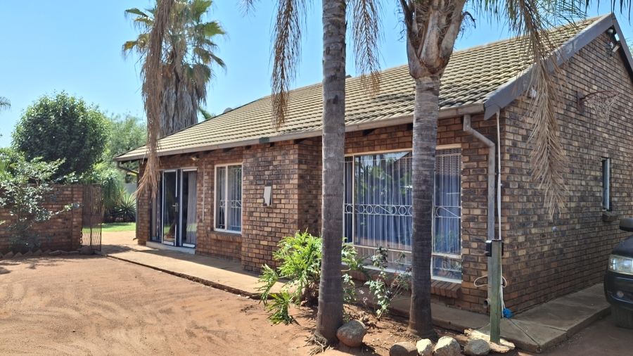 3 Bedroom Property for Sale in Doornpoort Gauteng