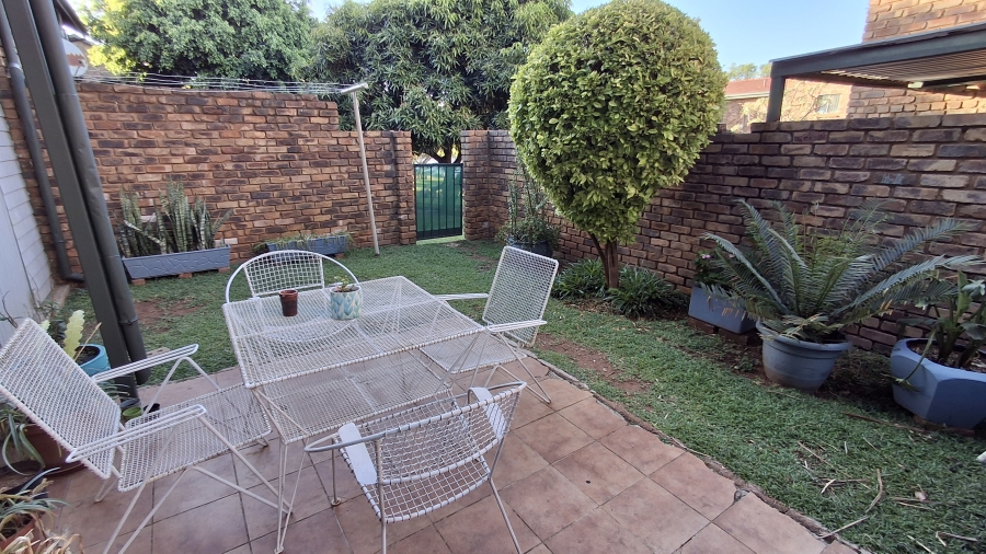 3 Bedroom Property for Sale in Magalieskruin Gauteng