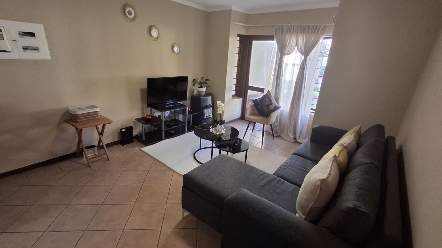 2 Bedroom Property for Sale in Montana Tuine Gauteng