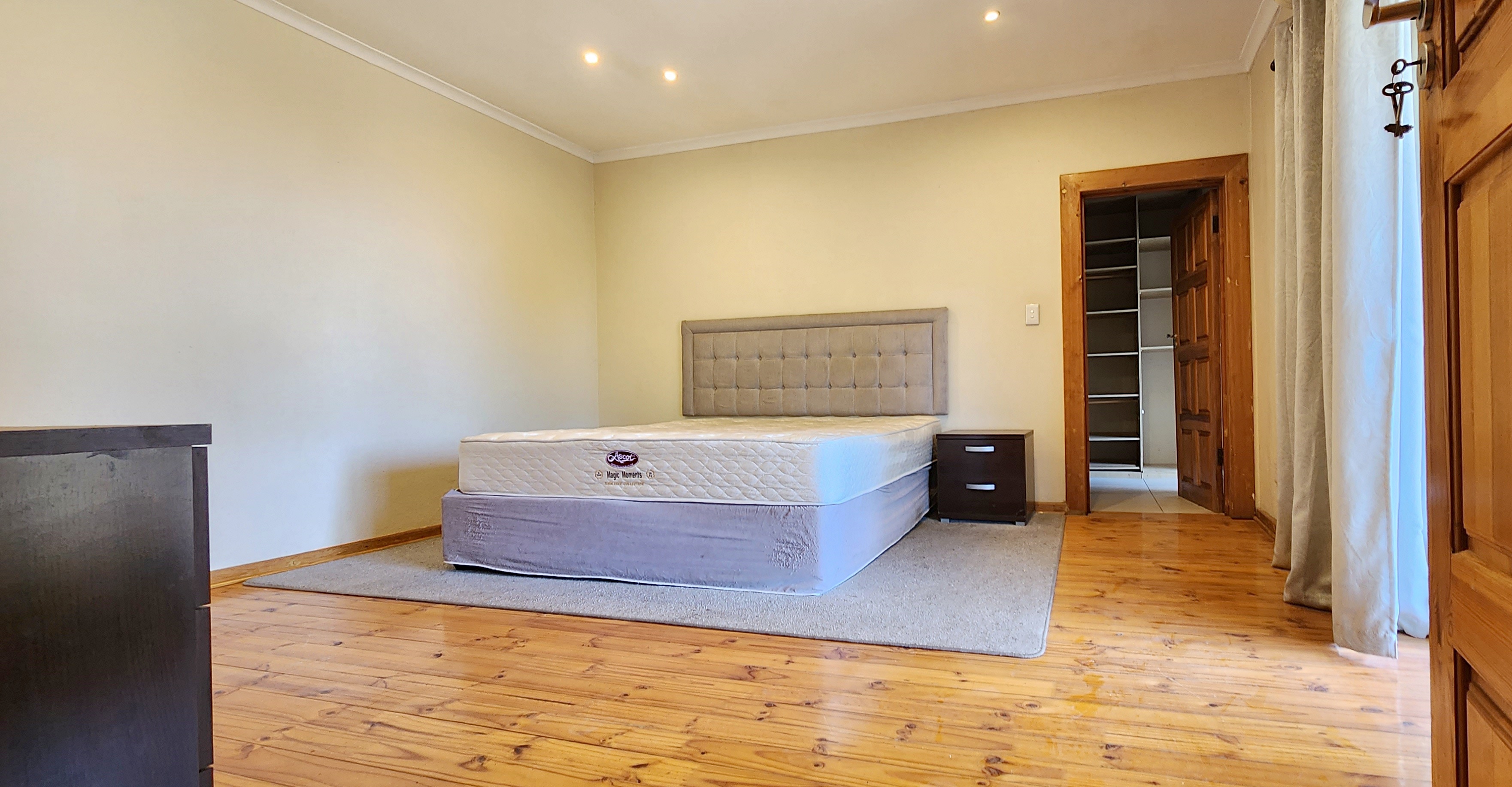 9 Bedroom Property for Sale in Blue Hills AH Gauteng